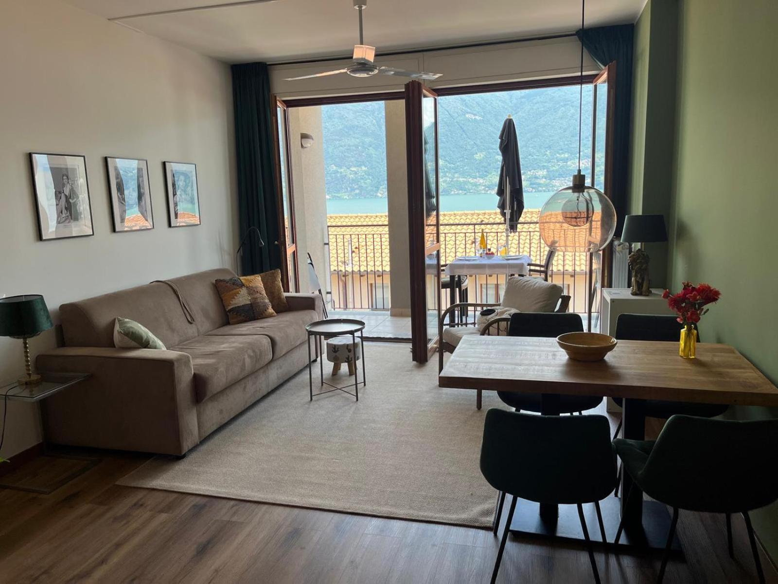 Lake View Apartments Acquaseria Luaran gambar